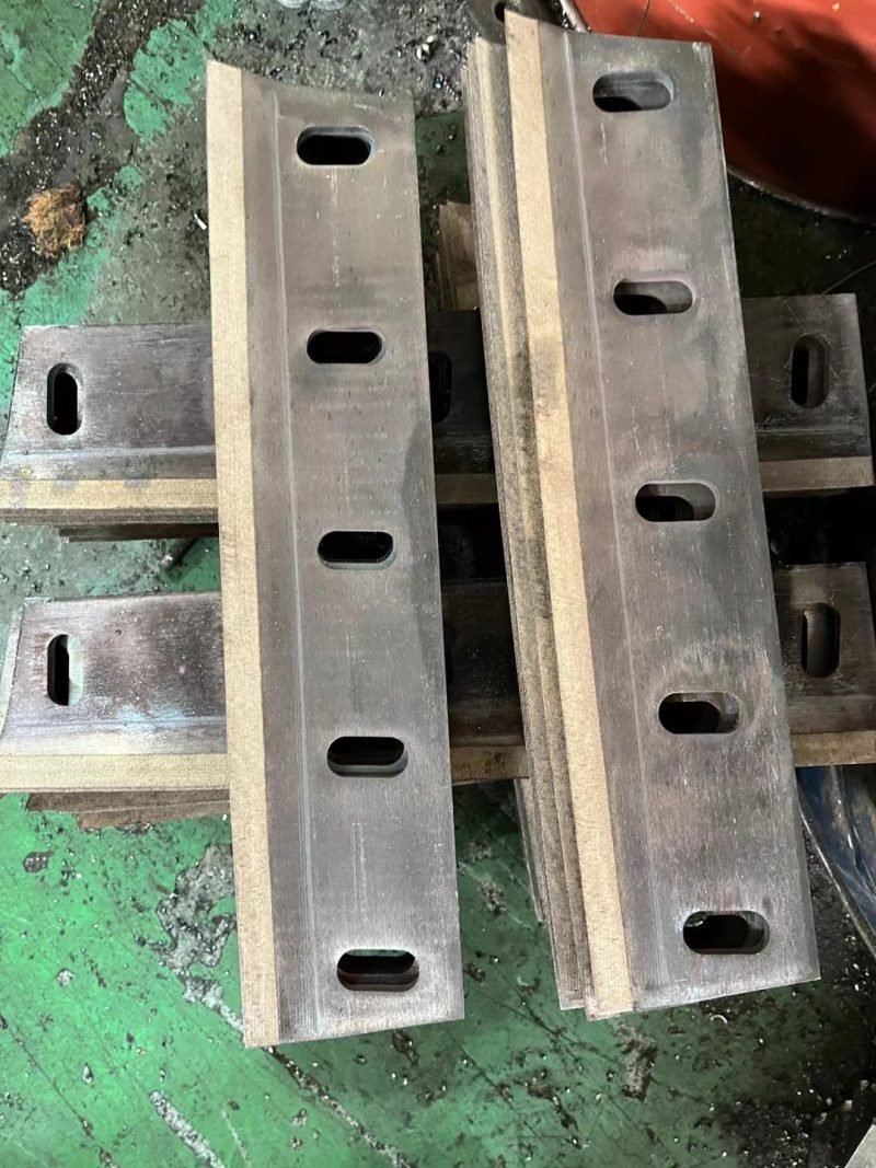 Kroni alloy moving tool